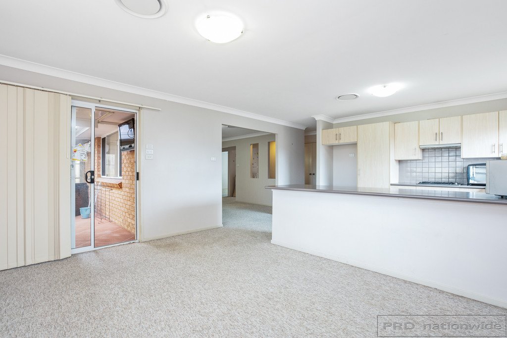 3 Hibiscus Crescent ABERGLASSLYN 5