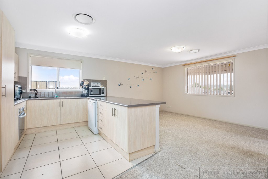 3 Hibiscus Crescent ABERGLASSLYN 6