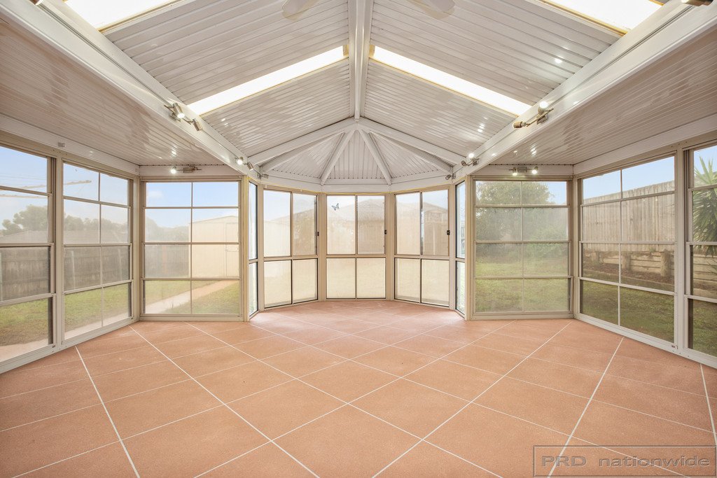3 Hibiscus Crescent ABERGLASSLYN 14
