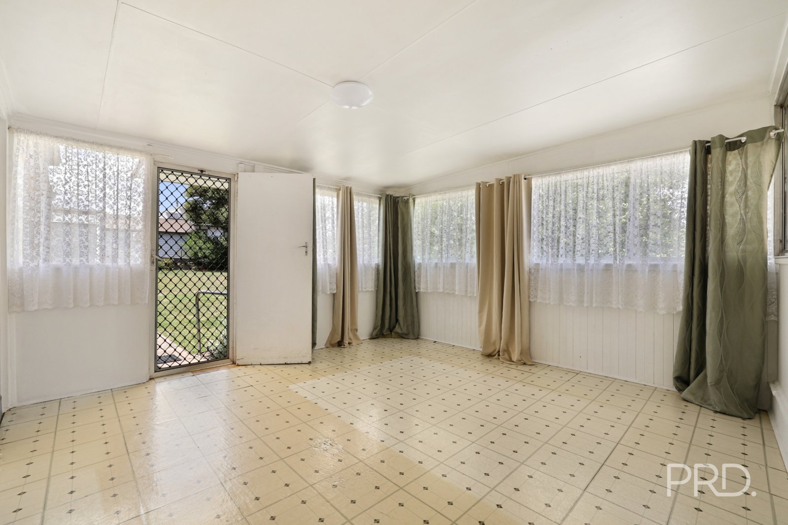 3 Hill Street QUIRINDI 14