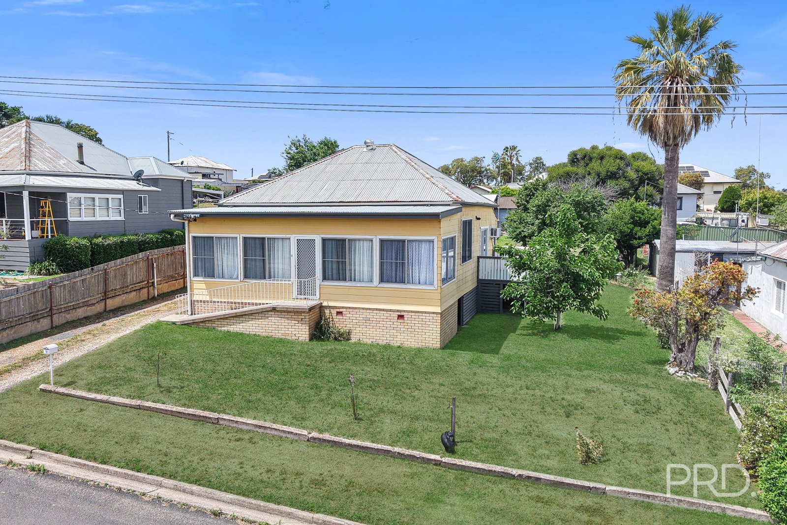 3 Hill Street QUIRINDI 24