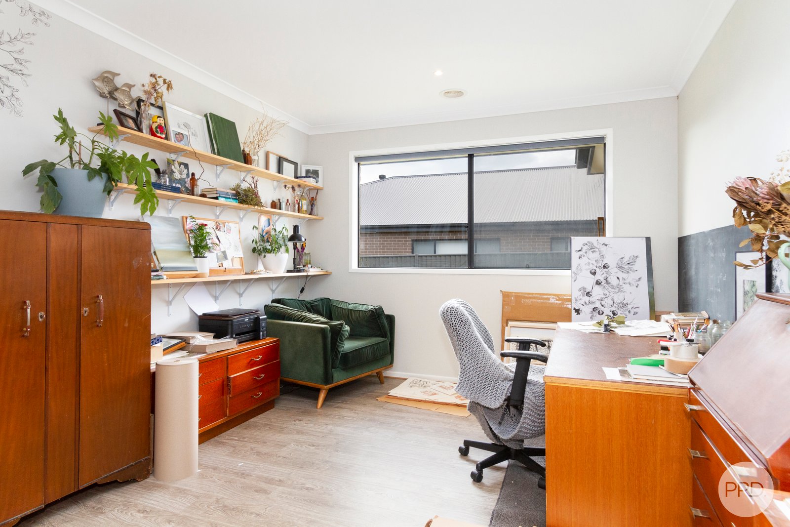 3 Hillman Grove LUCAS 9