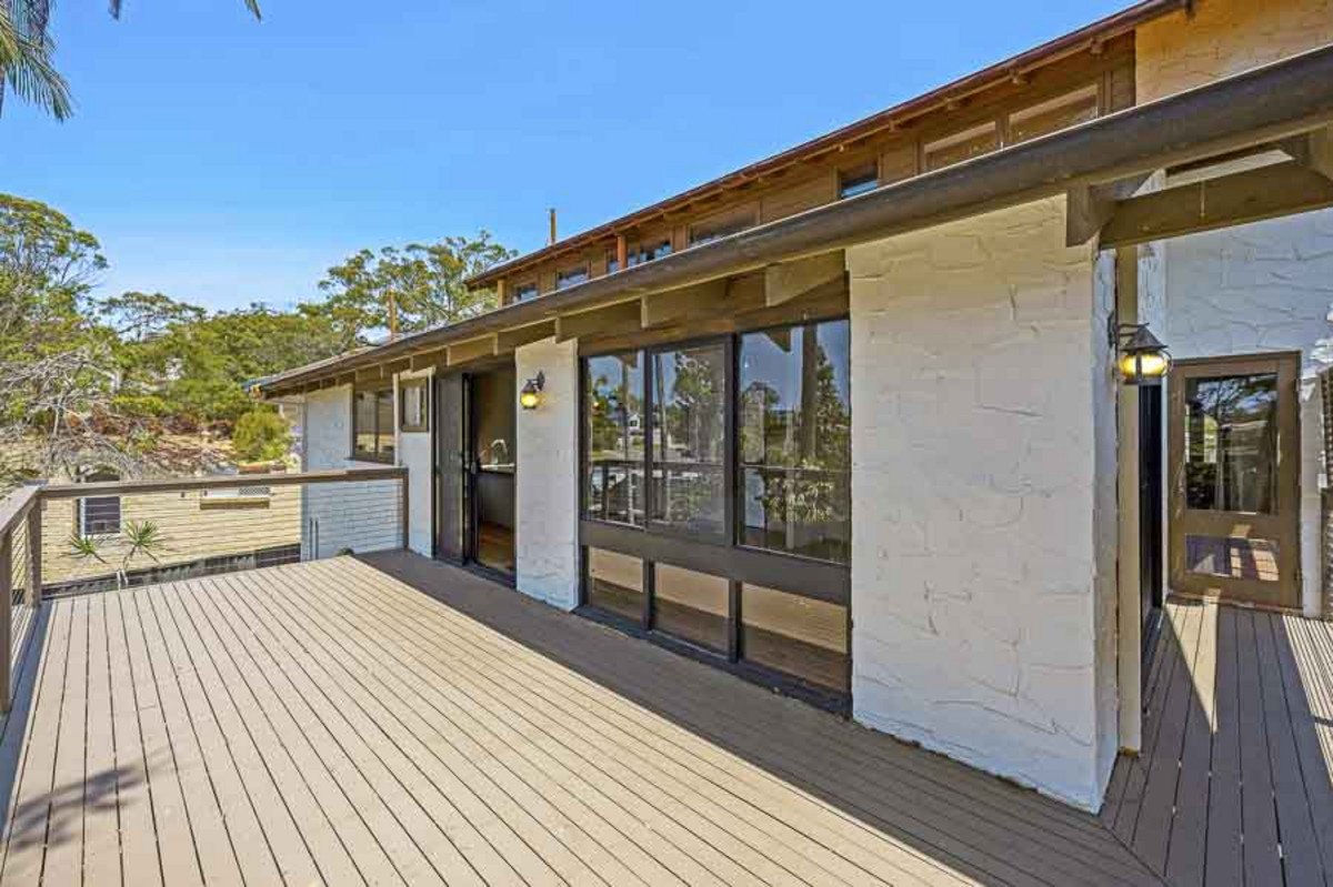 3 Hillview Parade Ashmore 9