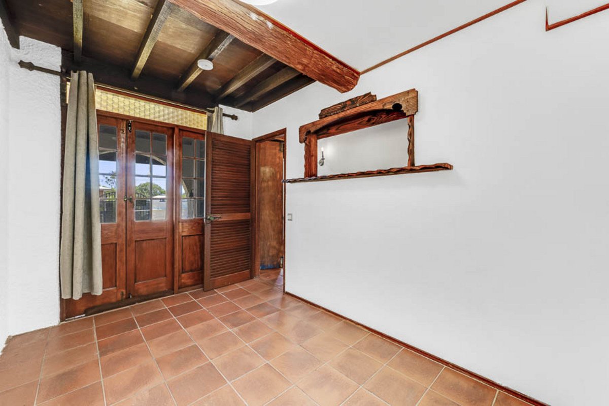 3 Hillview Parade Ashmore 10