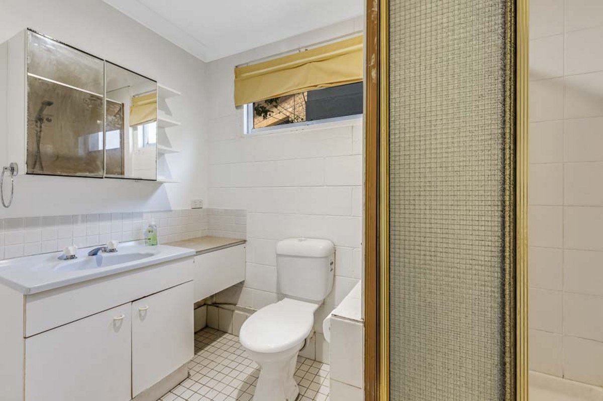 3 Hillview Parade Ashmore 17