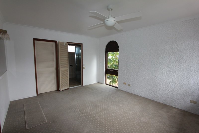 3 Hillview Parade ASHMORE 6