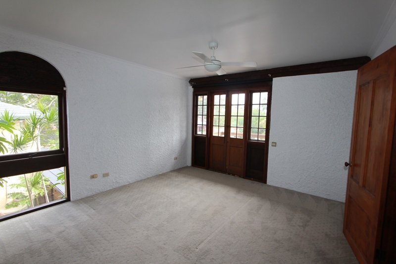 3 Hillview Parade ASHMORE 8