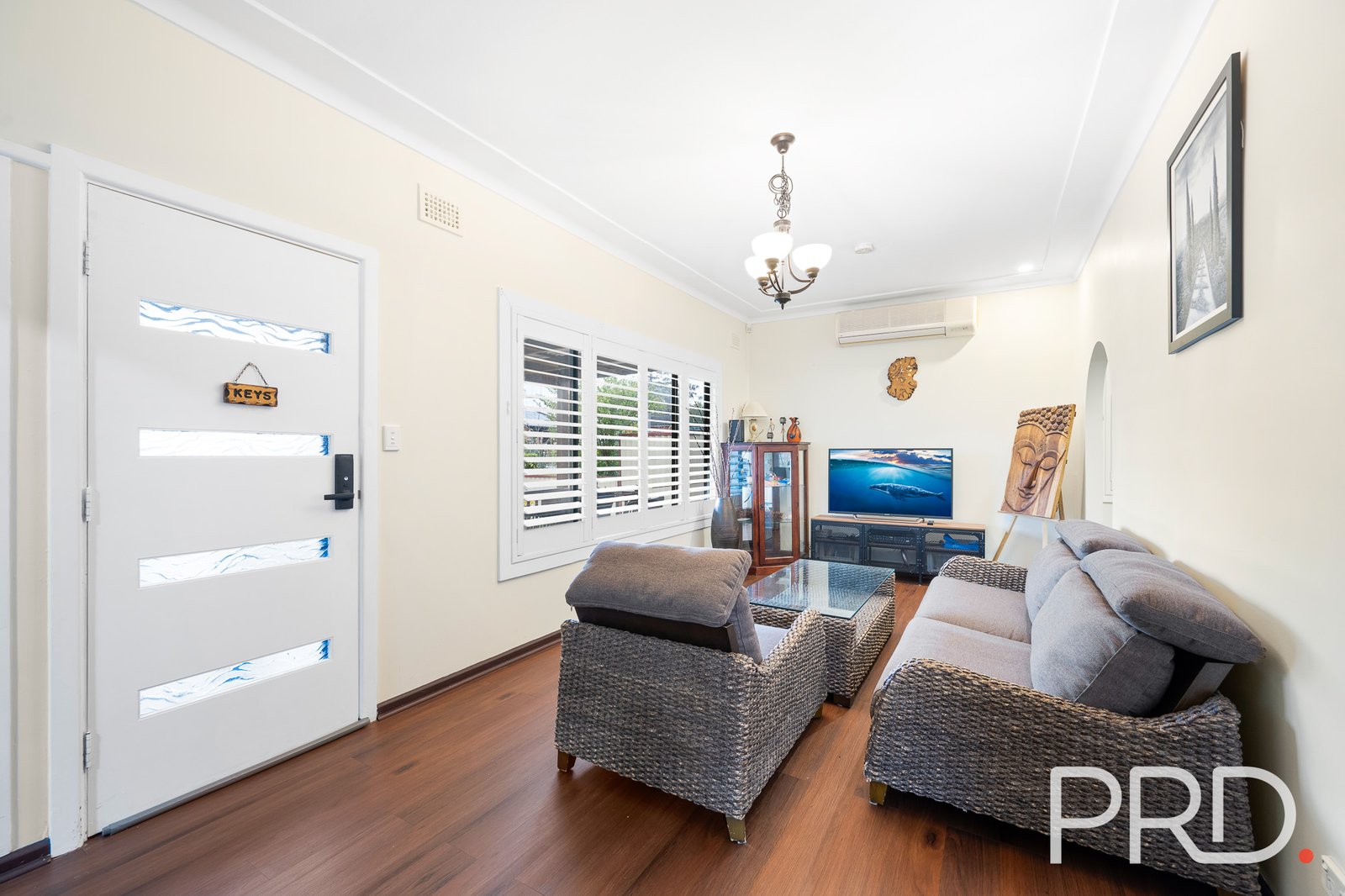 3 Hitter Avenue MOUNT PRITCHARD 2