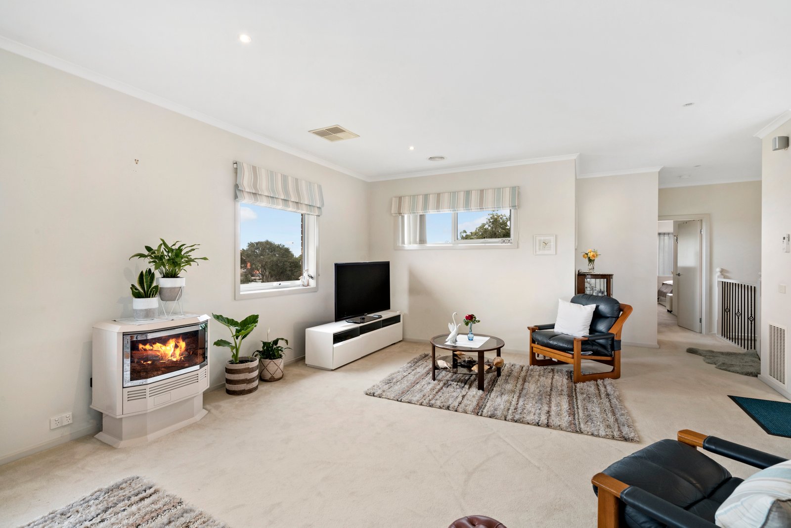 Gallery: 3 Hogan Close