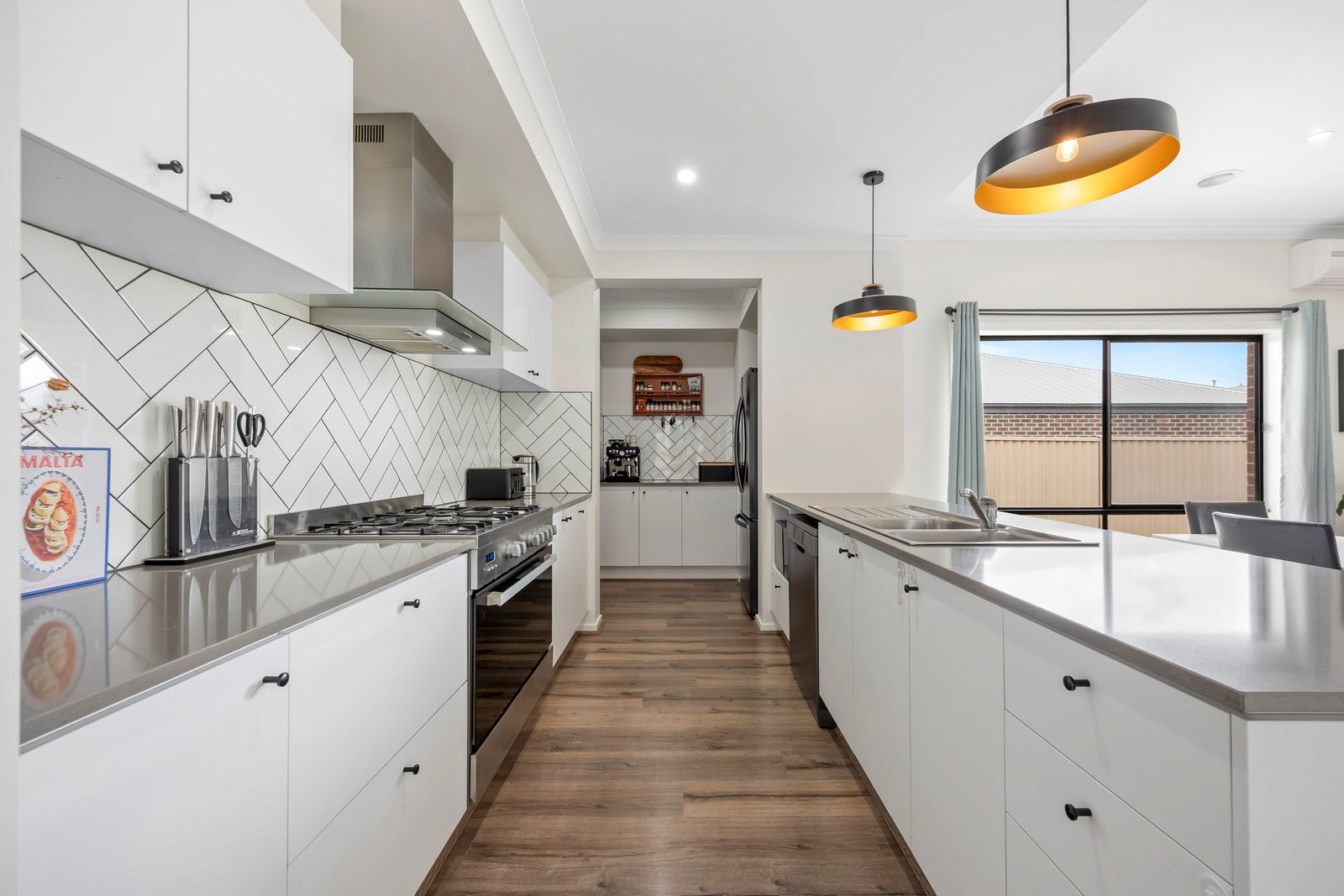 Gallery: 3 Honey Eater Drive