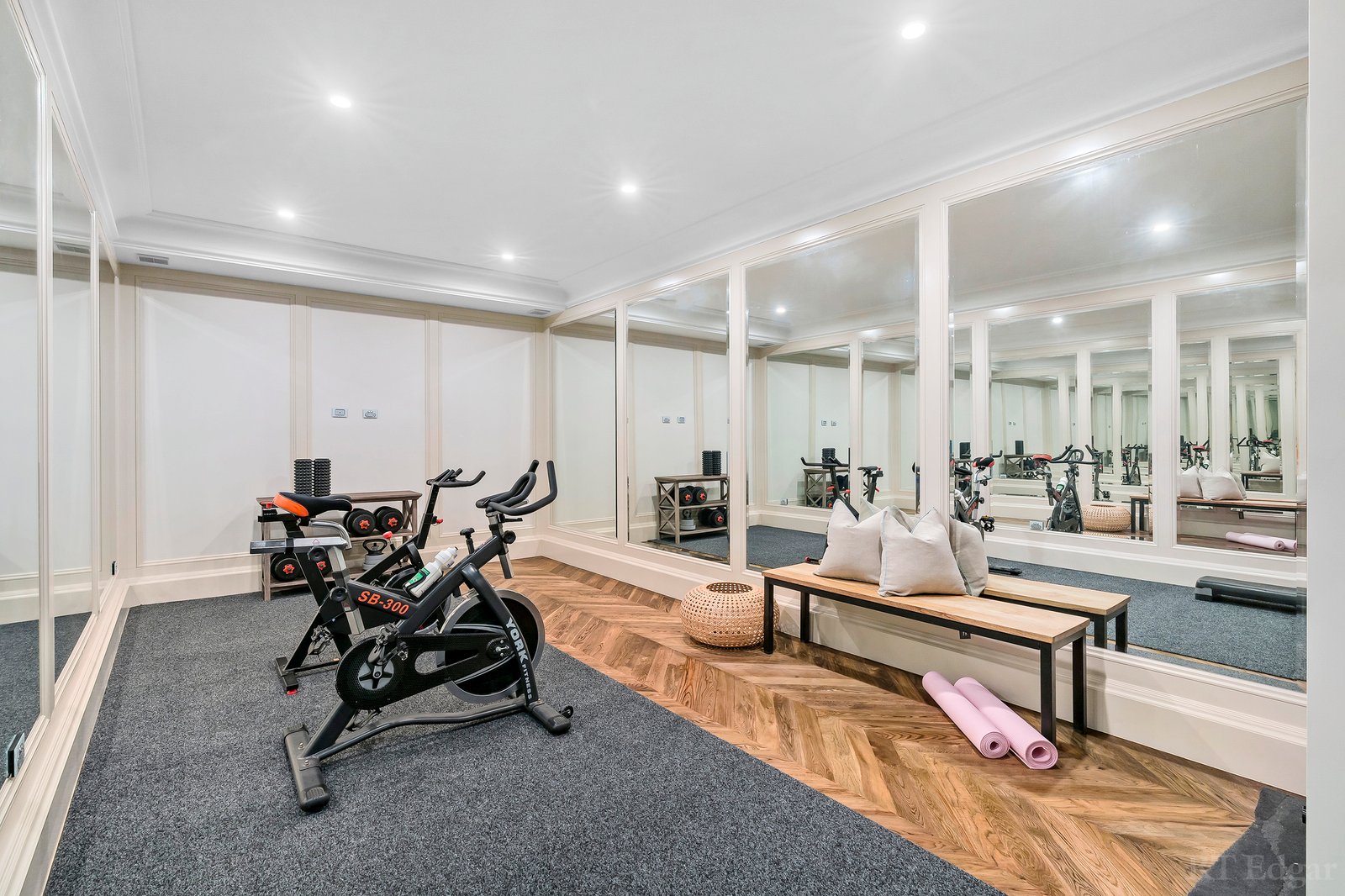 Real Estate and Property in 3 Hopetoun Avenue, Canterbury, VIC