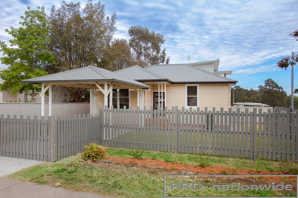 3 Hughes Street EAST MAITLAND 11