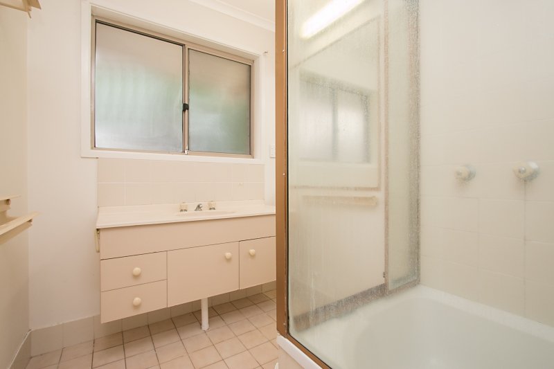3 Hungerford Lane (50 Sutherland Street)  KINGSCLIFF 12