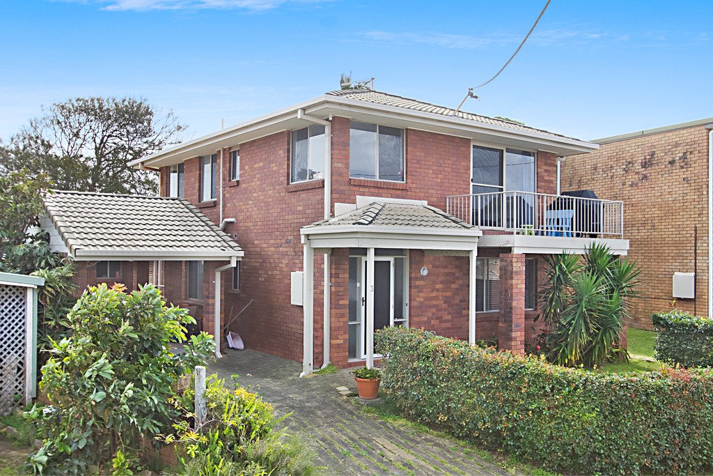 3 Hungerford Lane KINGSCLIFF 1
