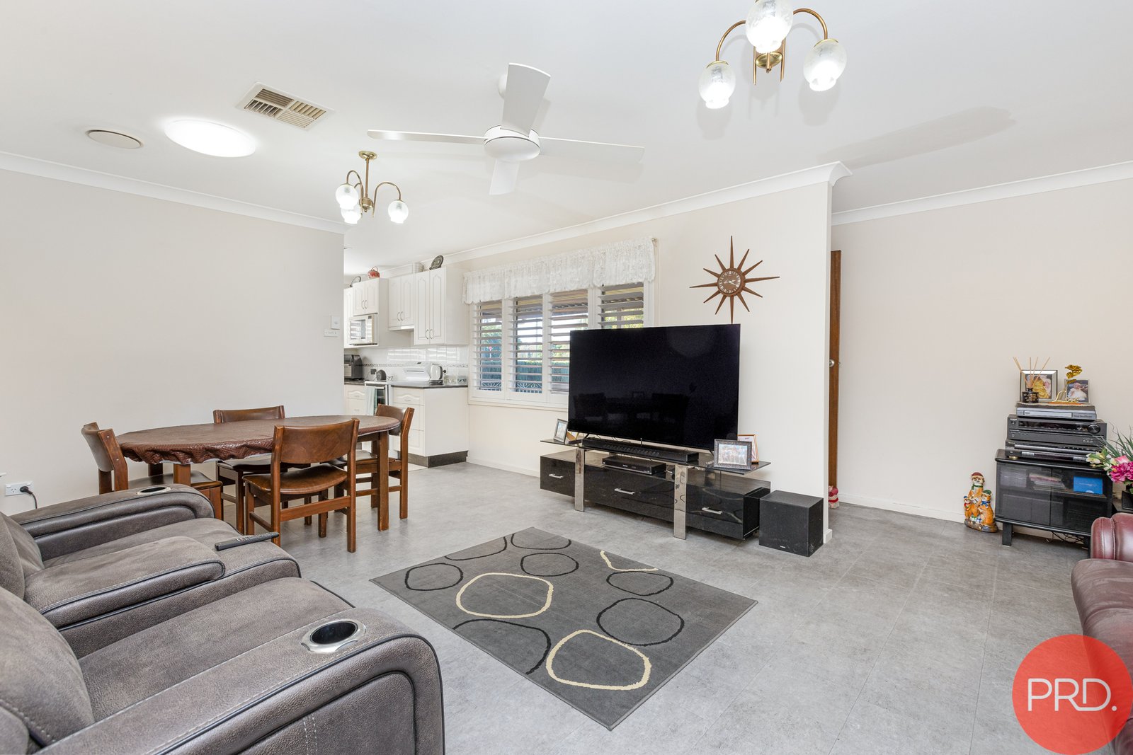 3 Hunter Close LOCHINVAR 10