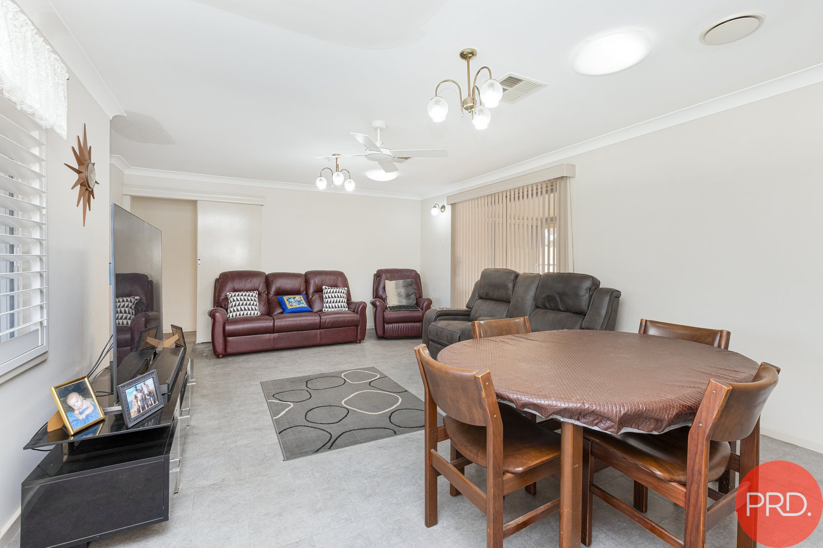 3 Hunter Close LOCHINVAR 14