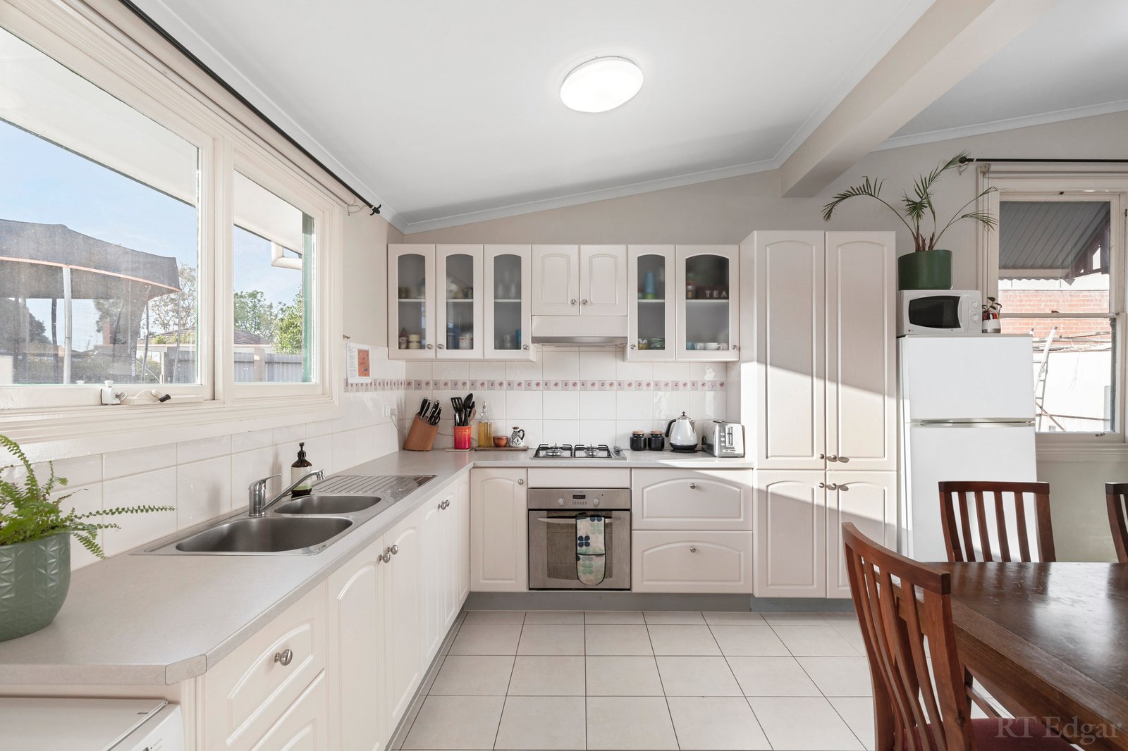 Real Estate and Property in 3 Hurlstone Avenue, Preston, VIC