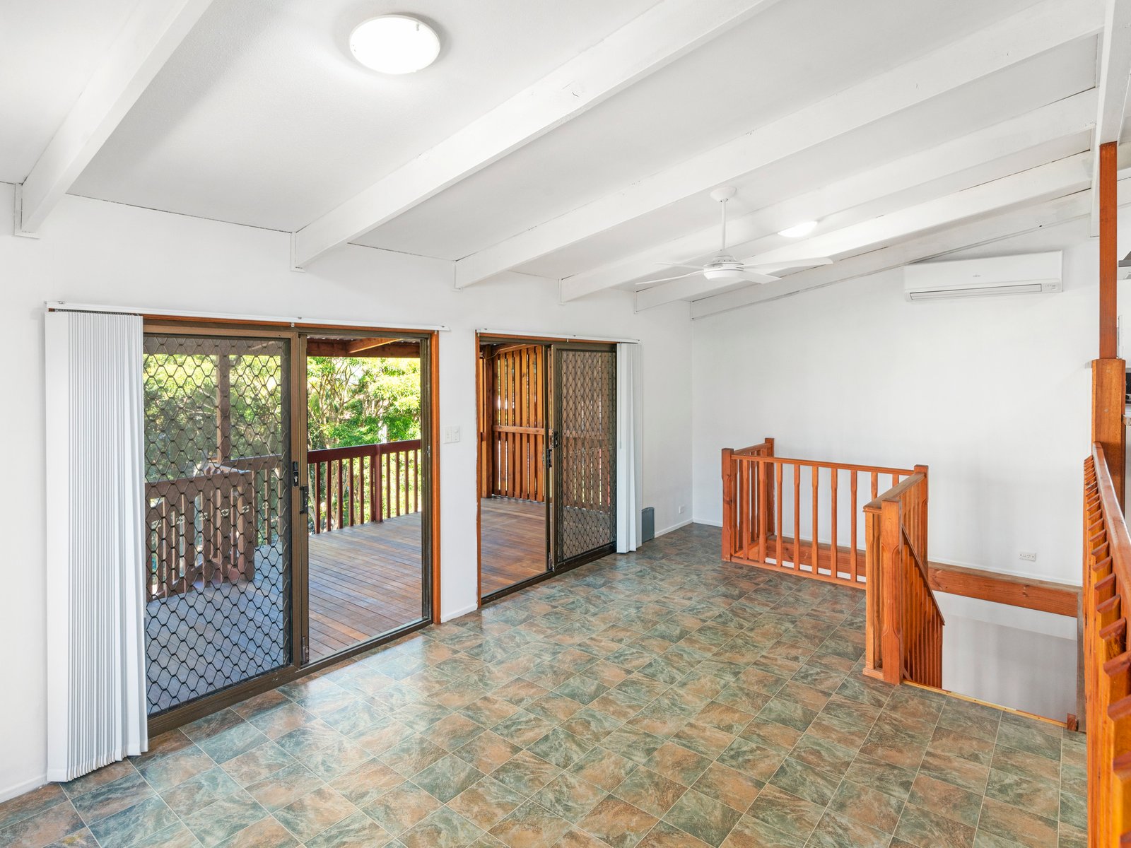 3 Hyden Court ELANORA 3