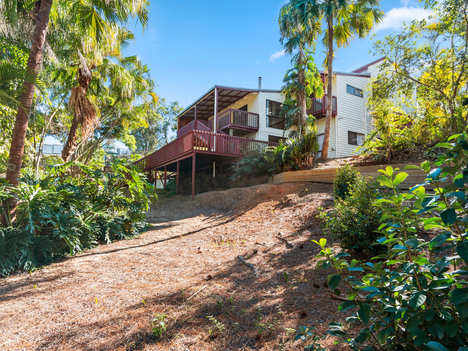 3 Hyden Court ELANORA 5