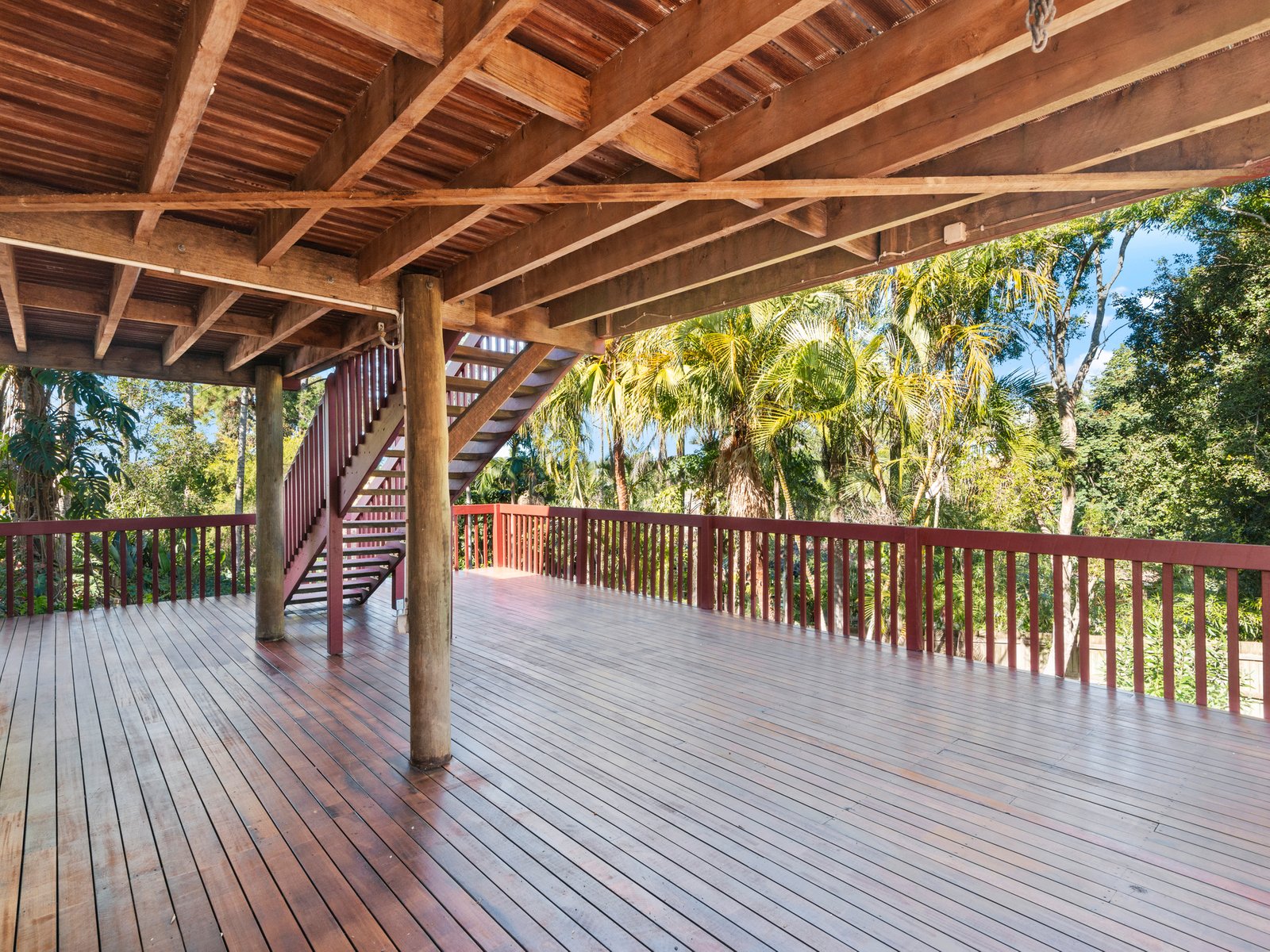 3 Hyden Court ELANORA 8
