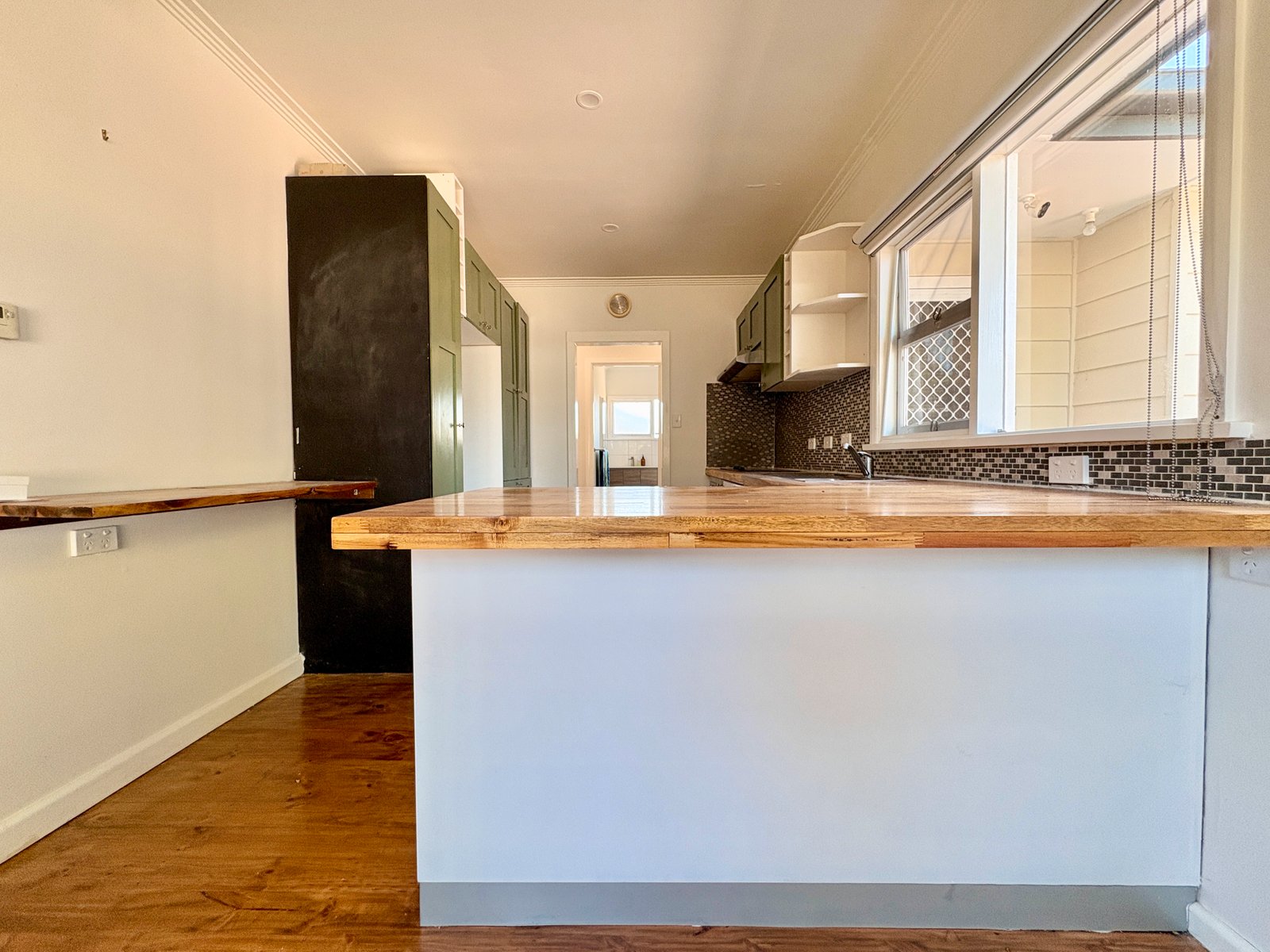 Gallery: 3 Ian Court