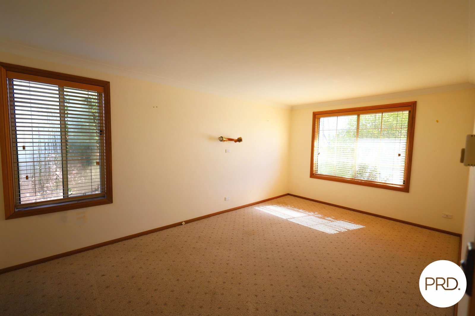 3 Ibis Crescent ORANGE 13