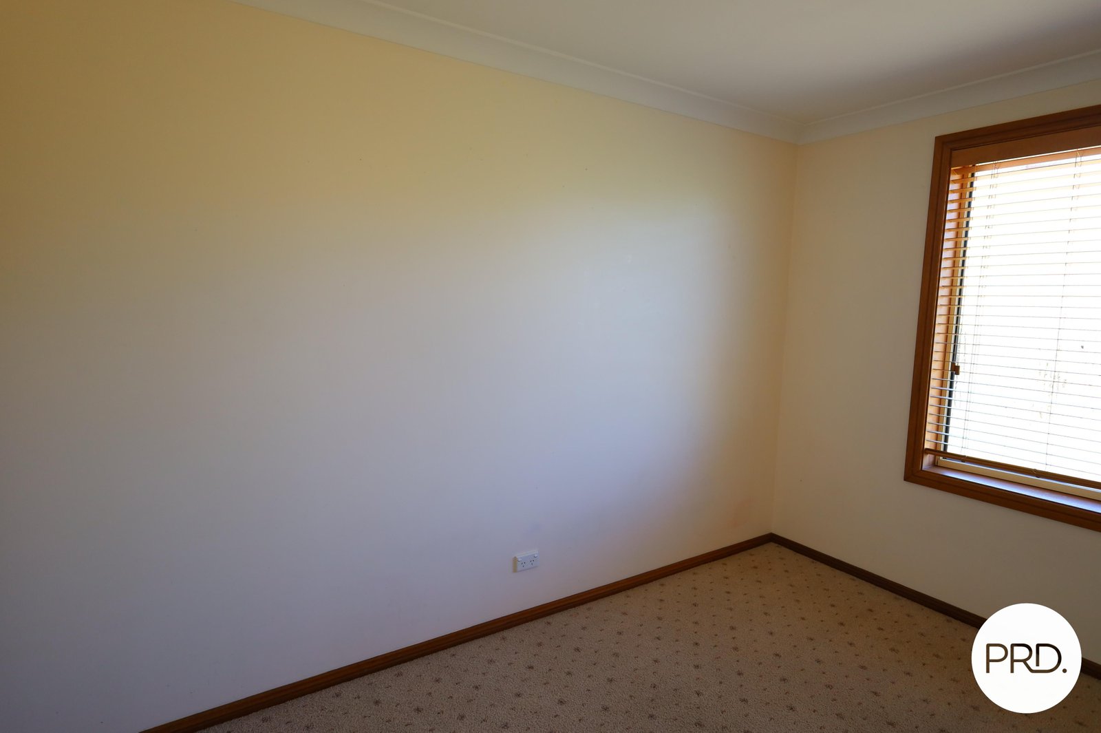 3 Ibis Crescent ORANGE 11