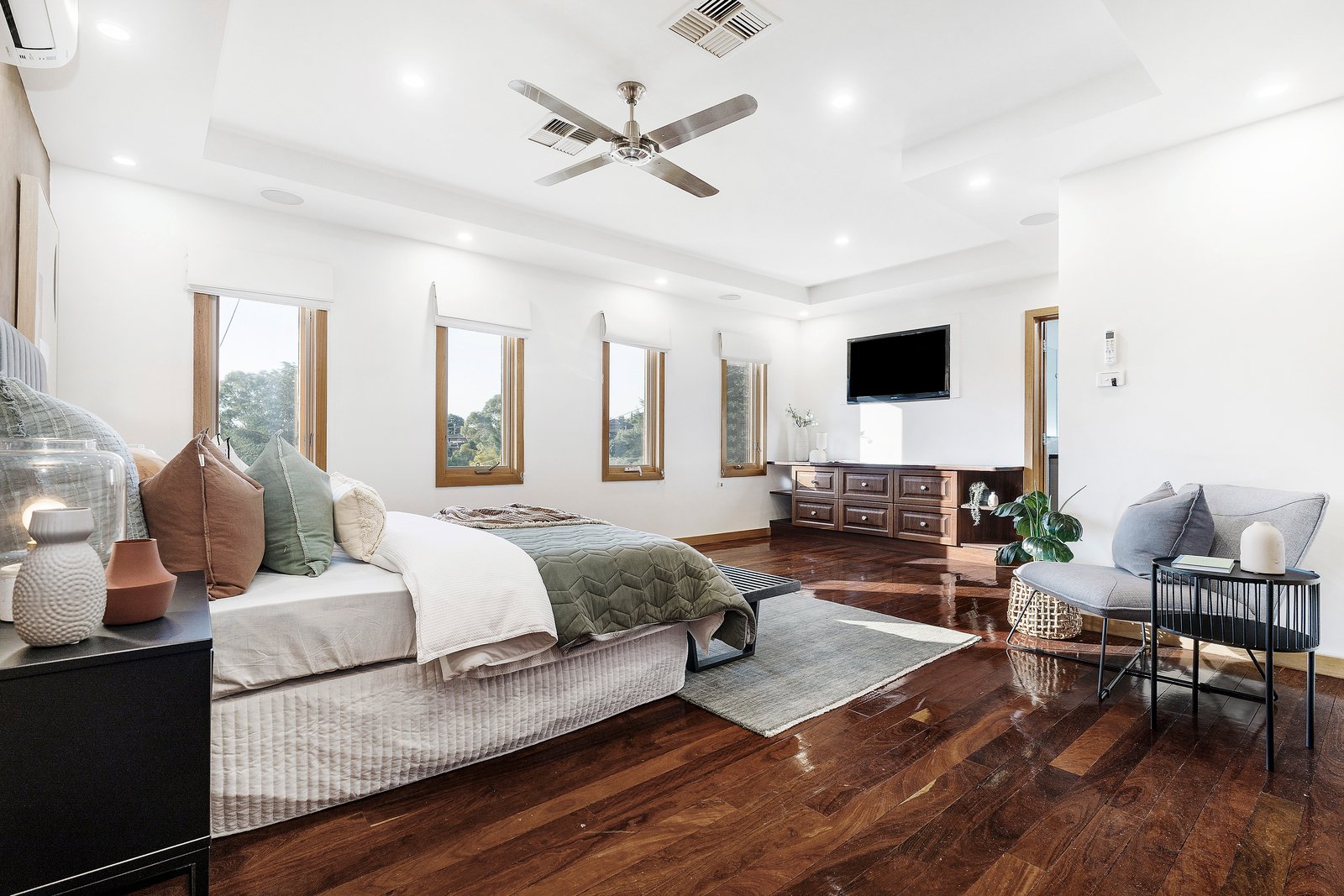 Real Estate and Property in 3 Idinia Court, Doncaster, VIC