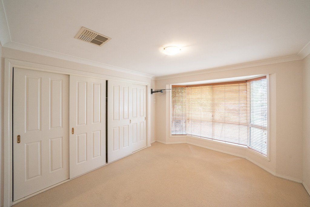 3 Illeura Road BOURKELANDS 5