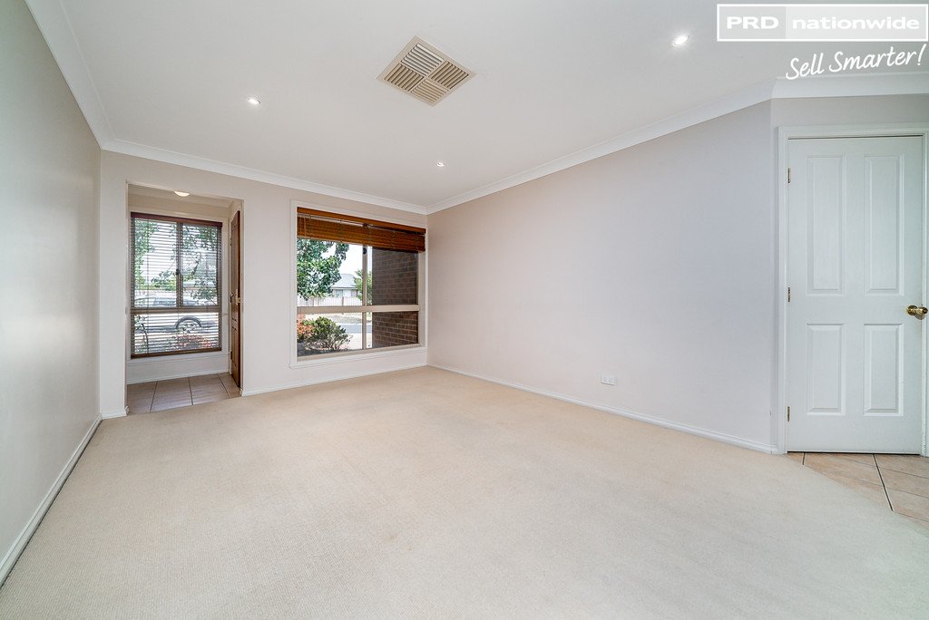 3 Illeura Road BOURKELANDS 12