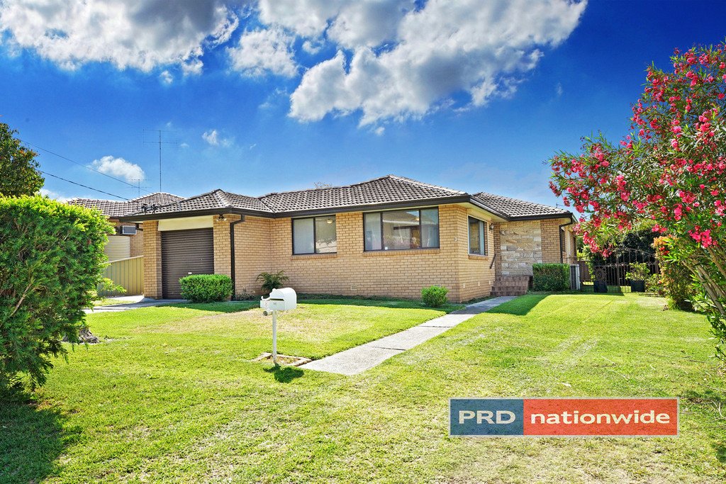 3 Inverness Road SOUTH PENRITH 1