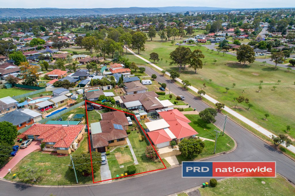 3 Inverness Road SOUTH PENRITH 3