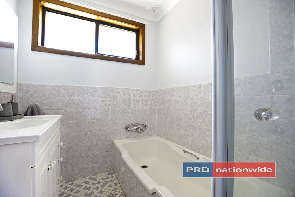 3 Inverness Road SOUTH PENRITH 6