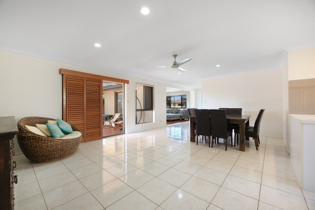 3 Ireby Court Mermaid Waters 7