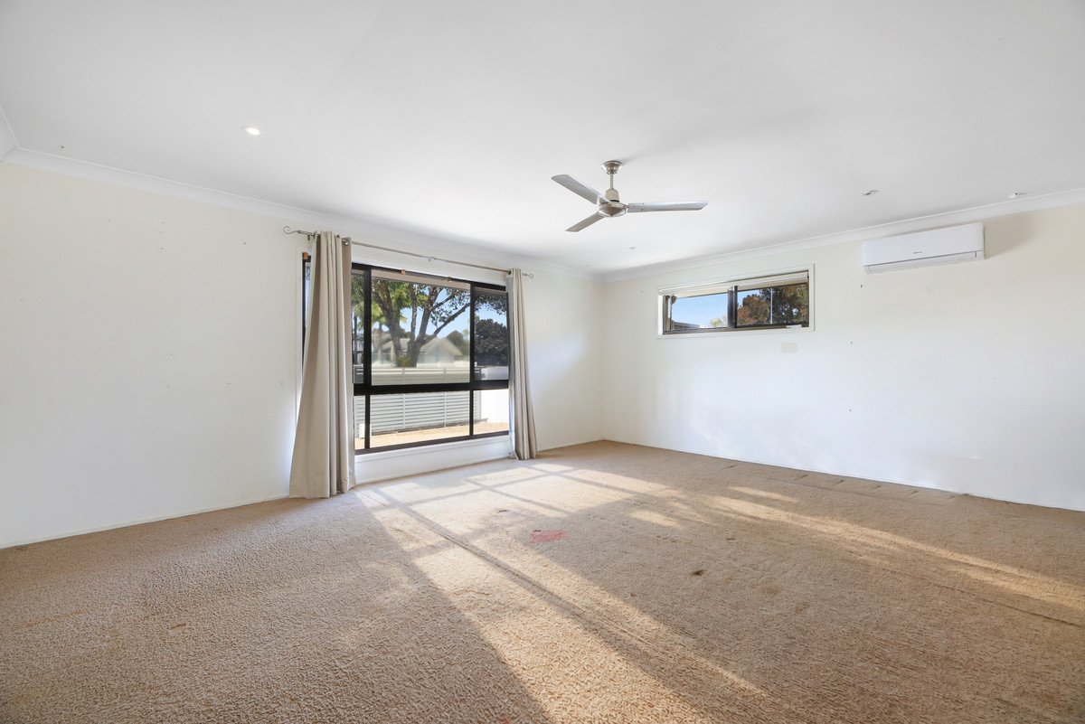 3 Ireby Court Mermaid Waters 14