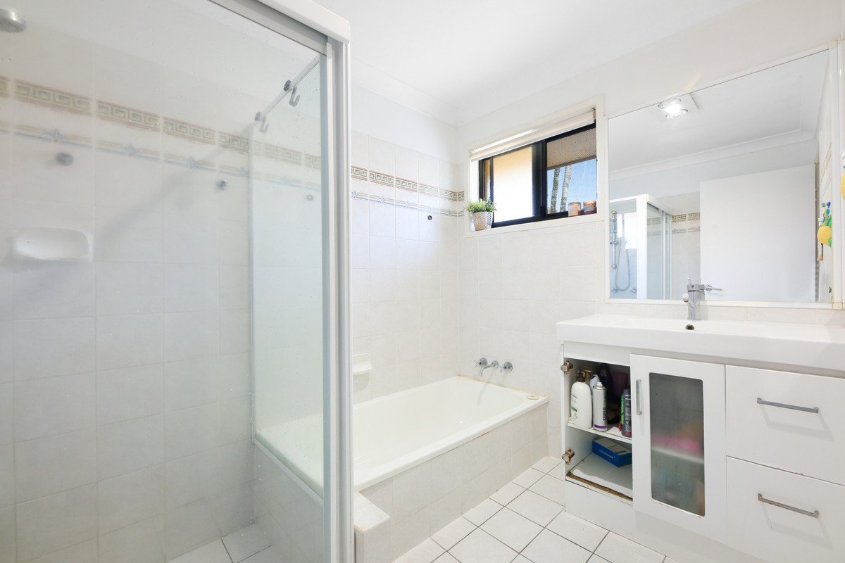 3 Ireby Court Mermaid Waters 15