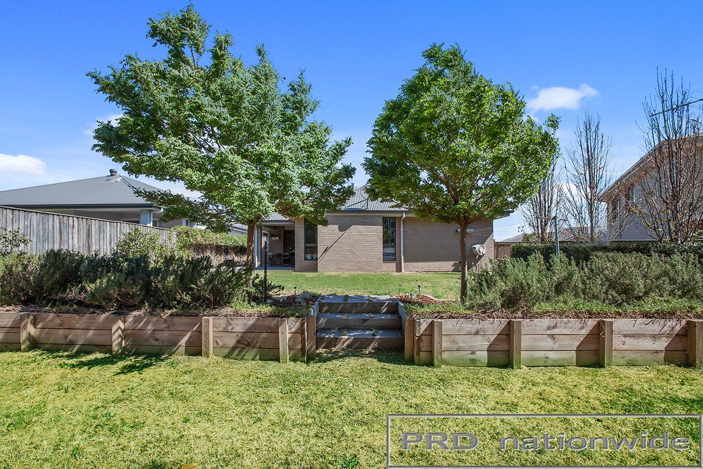 3 James Leslie Drive GILLIESTON HEIGHTS 9