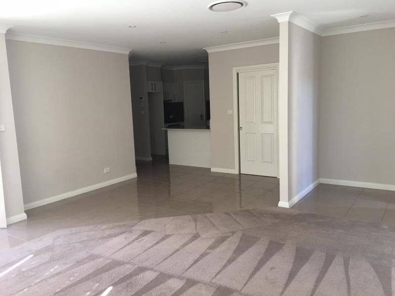 3 James Place TAMWORTH 2