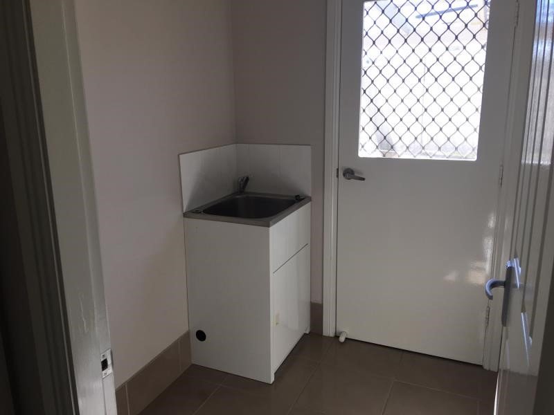 3 James Place TAMWORTH 7