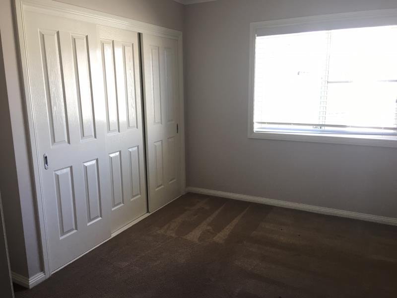 3 James Place TAMWORTH 5