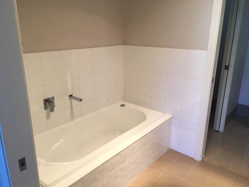 3 James Place TAMWORTH 6