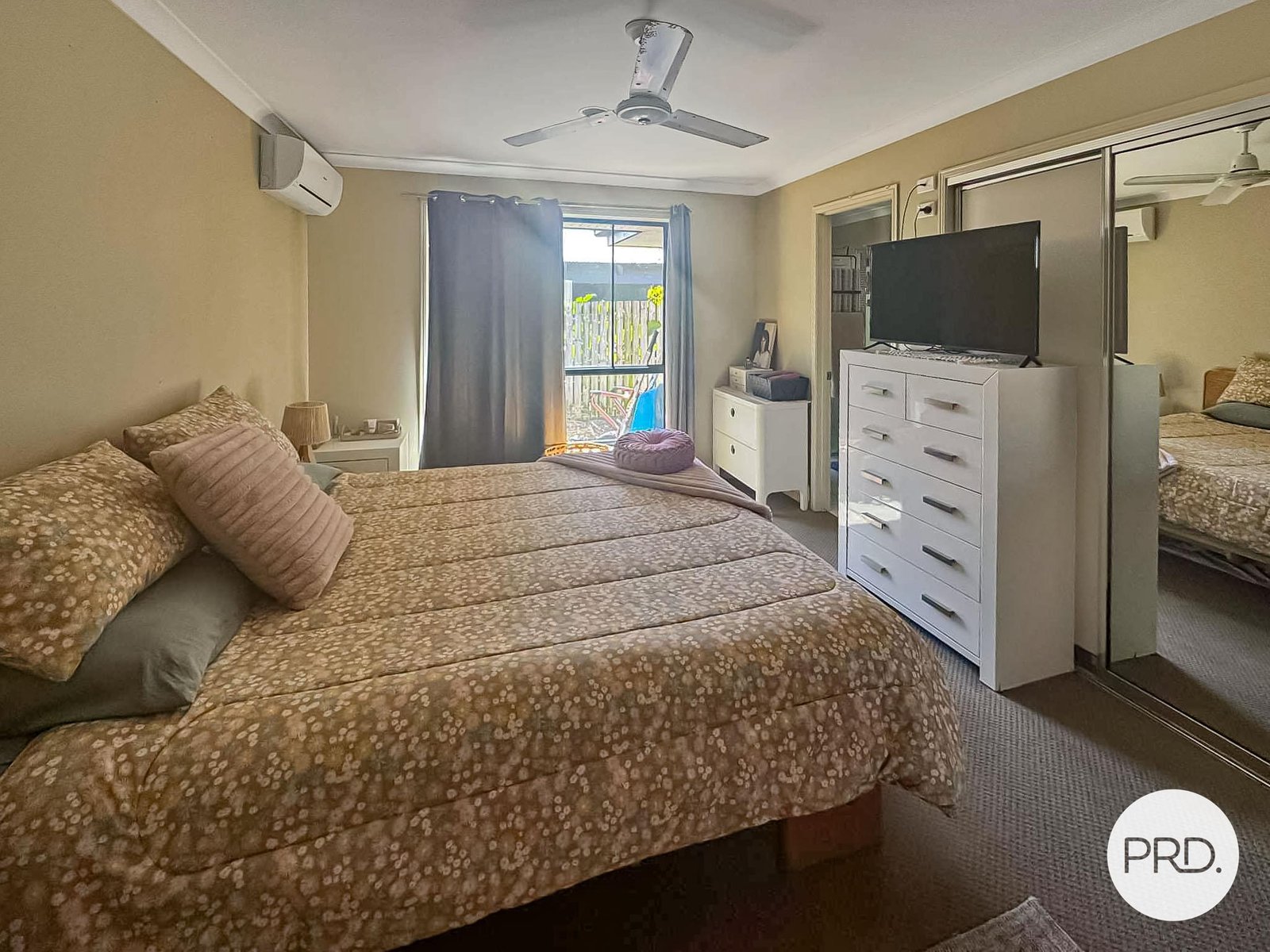 3 Jeana Close BOYNE ISLAND 9