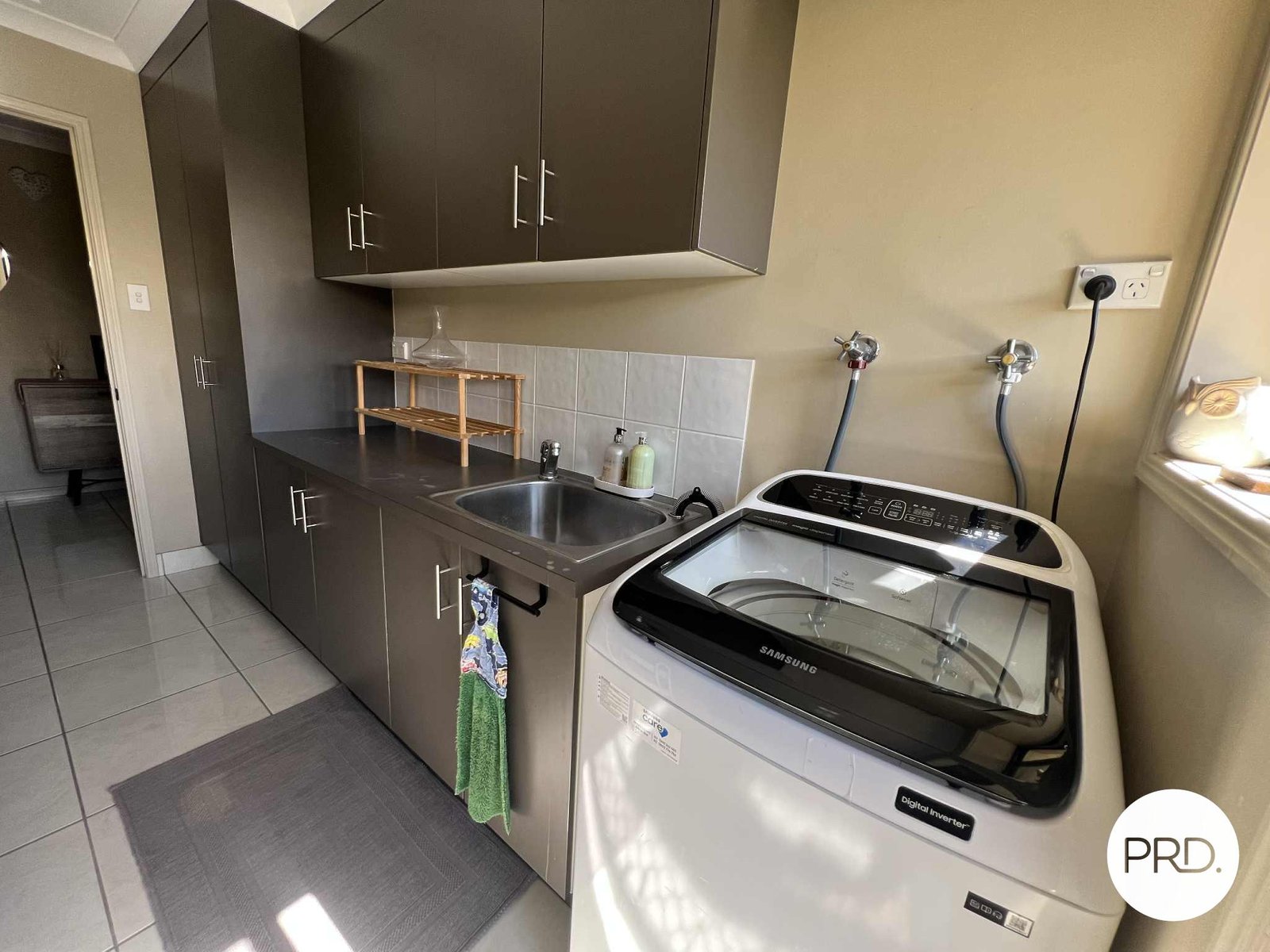 3 Jeana Close BOYNE ISLAND 15