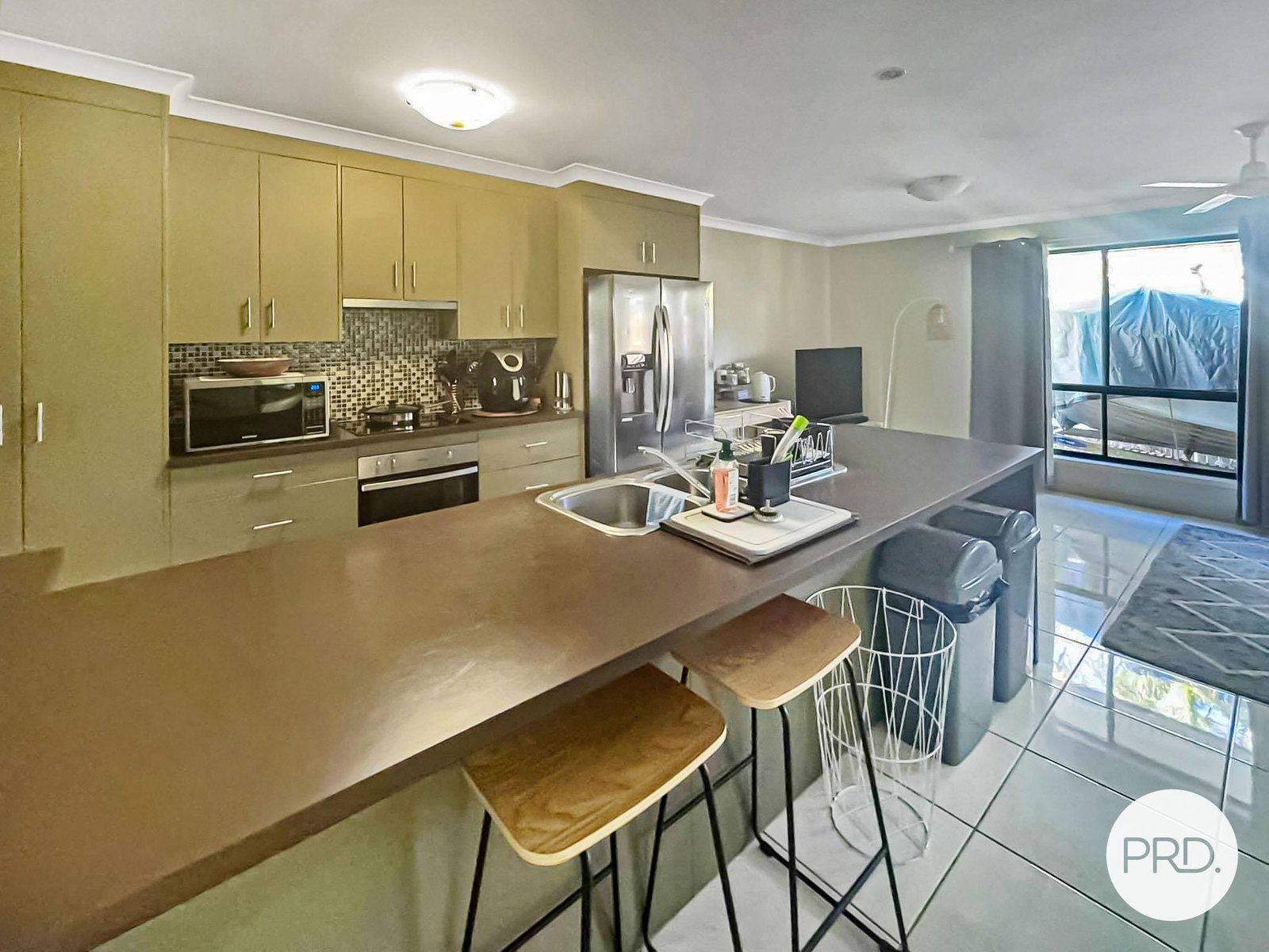 3 Jeana Close BOYNE ISLAND 18