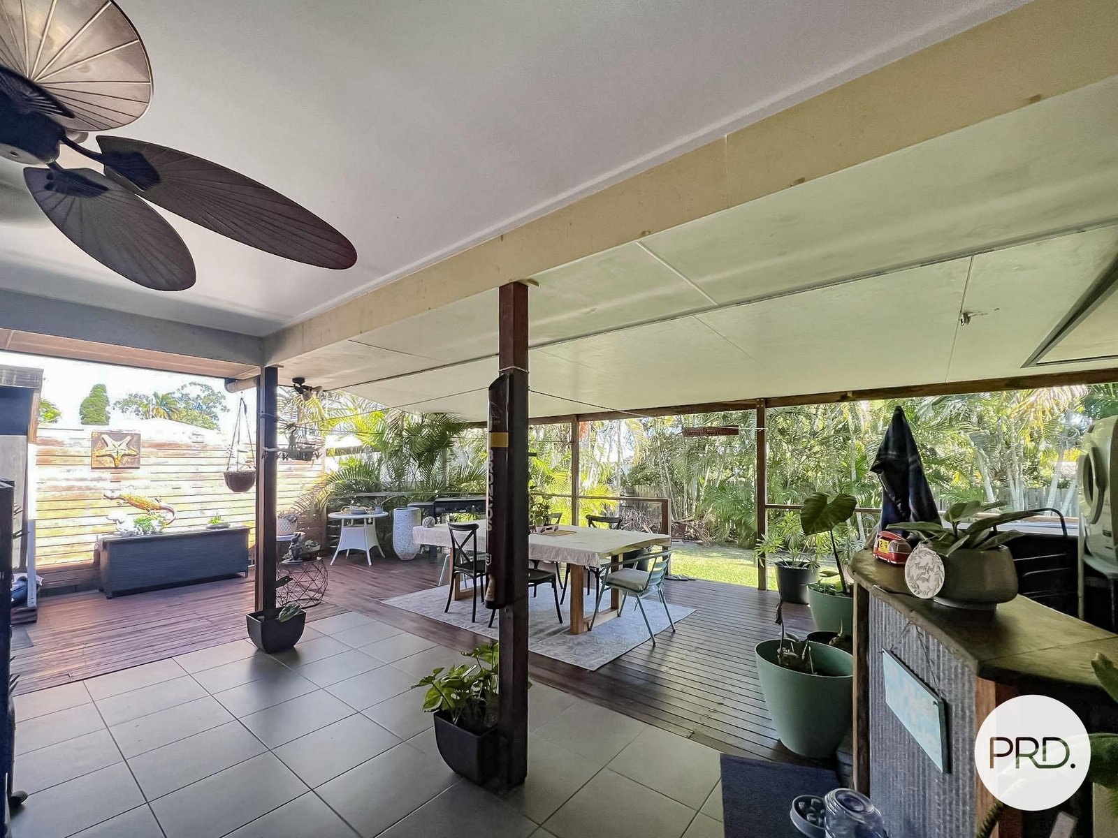 3 Jeana Close BOYNE ISLAND 25