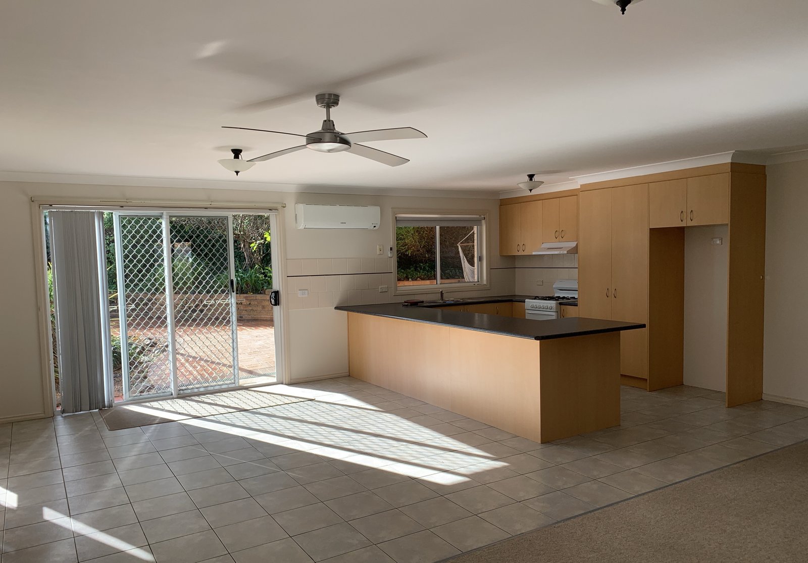 3 Jillabenan Close TUMUT 2