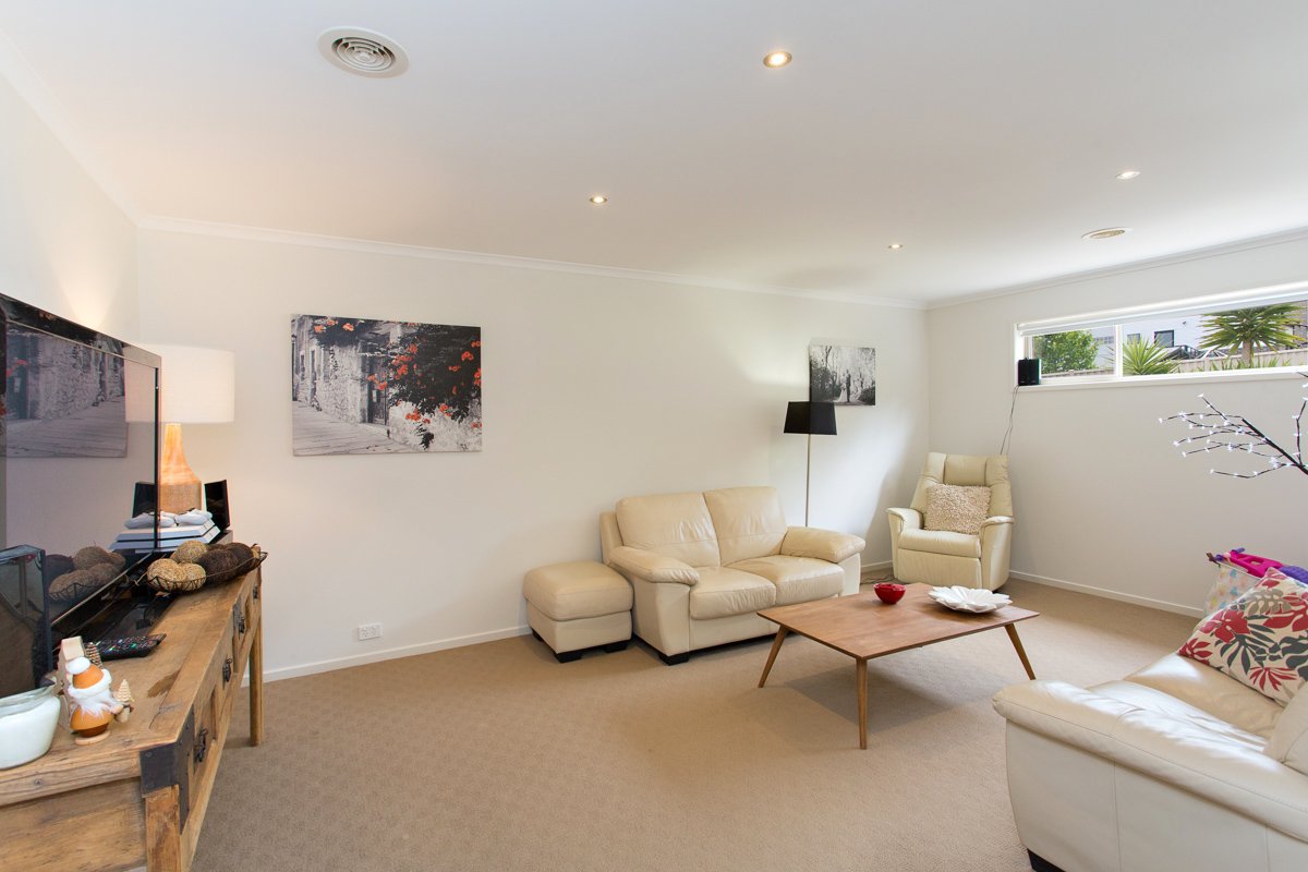 Gallery: 3 Jomar Court