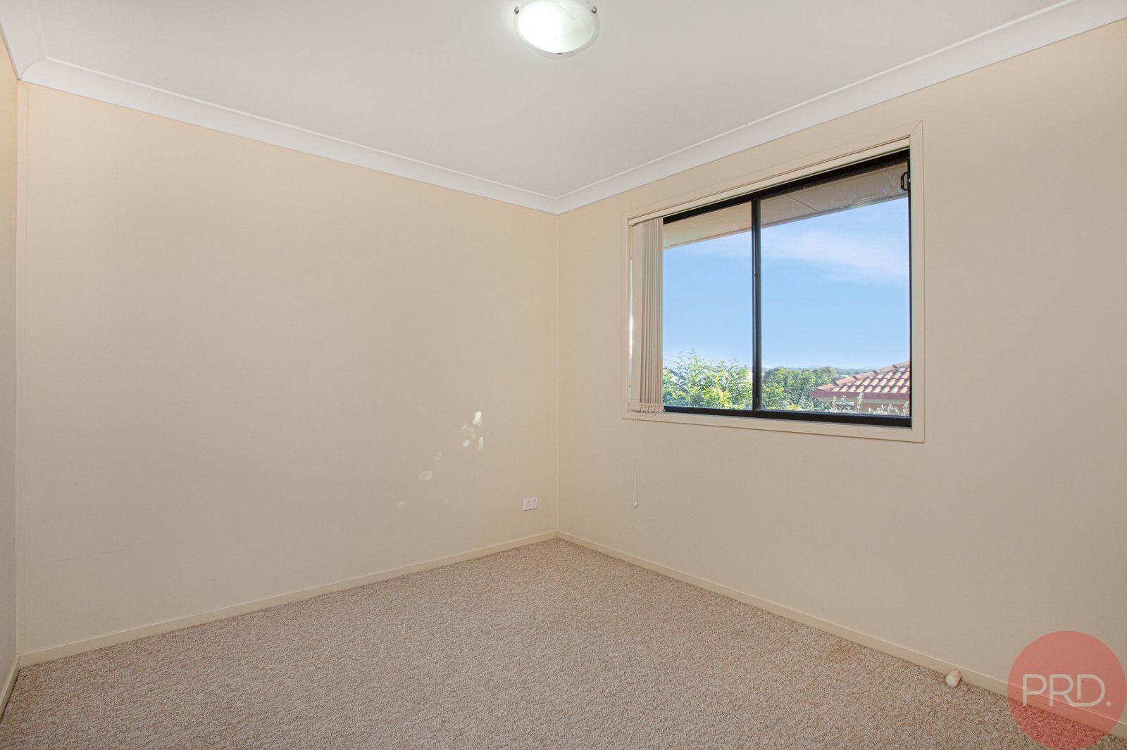 3 Joseph Close RUTHERFORD 12