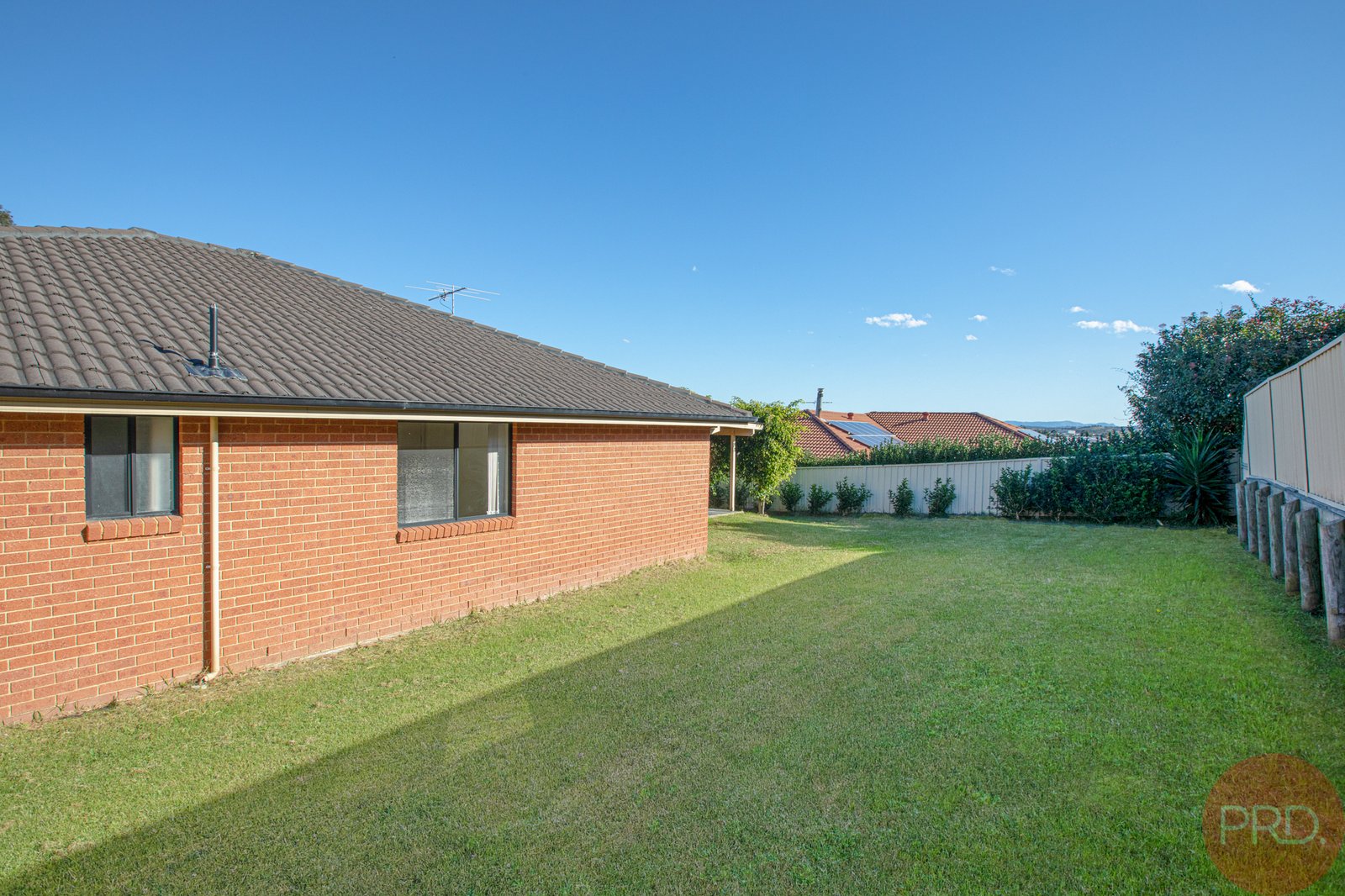 3 Joseph Close RUTHERFORD 15