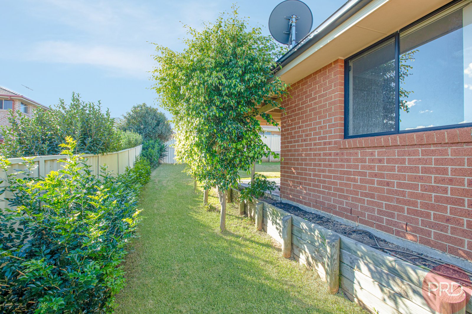 3 Joseph Close RUTHERFORD 18